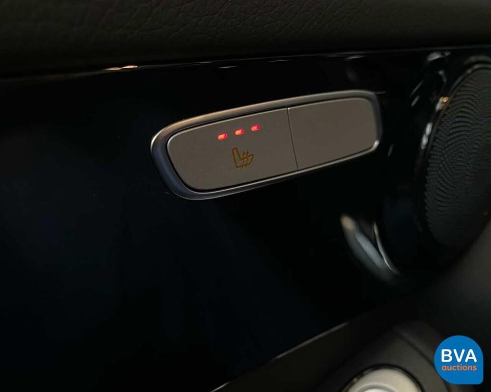 Mercedes-Benz GLC300 AMG GLC Klasse 2018 4Matic Garantie.