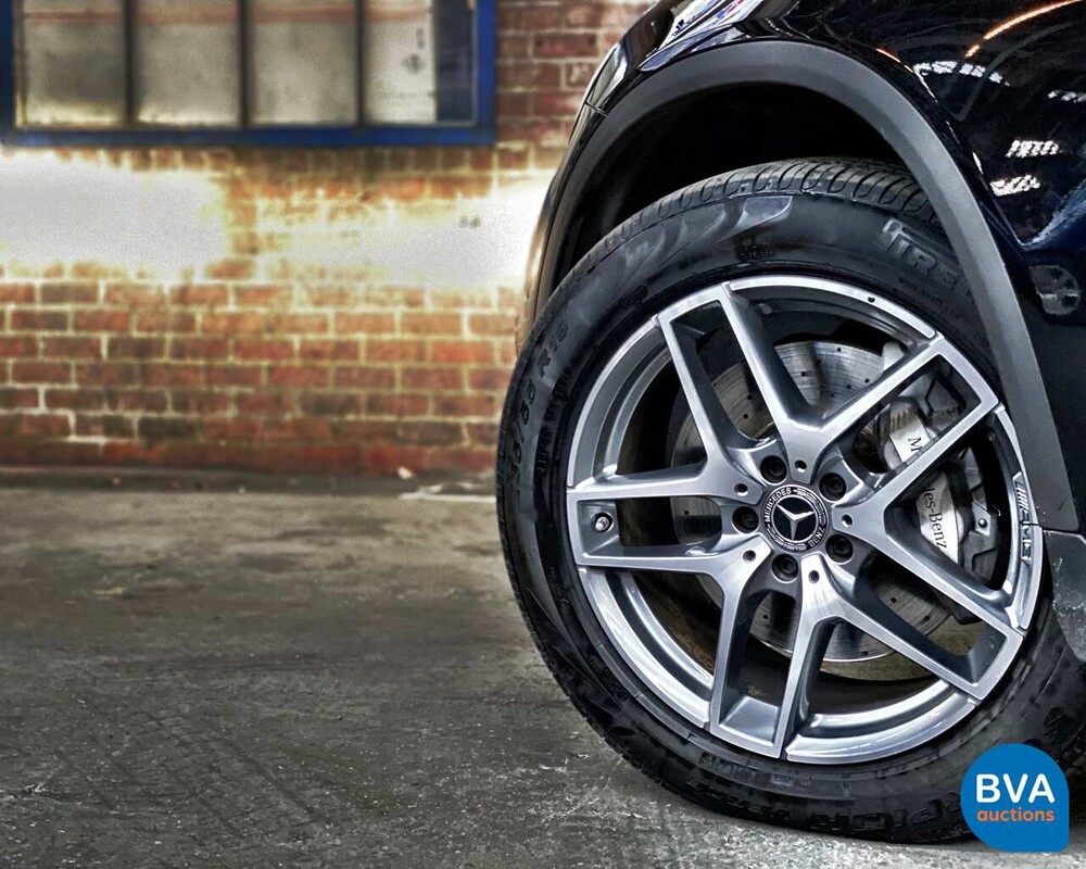 Mercedes-Benz GLC300 AMG GLC Klasse 2018 4Matic Garantie.