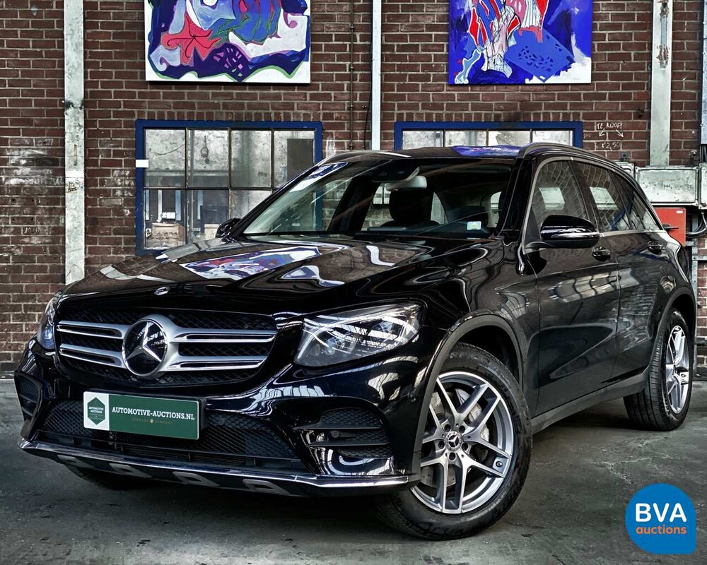 Mercedes-Benz GLC300 AMG GLC Klasse 2018 4Matic Garantie.