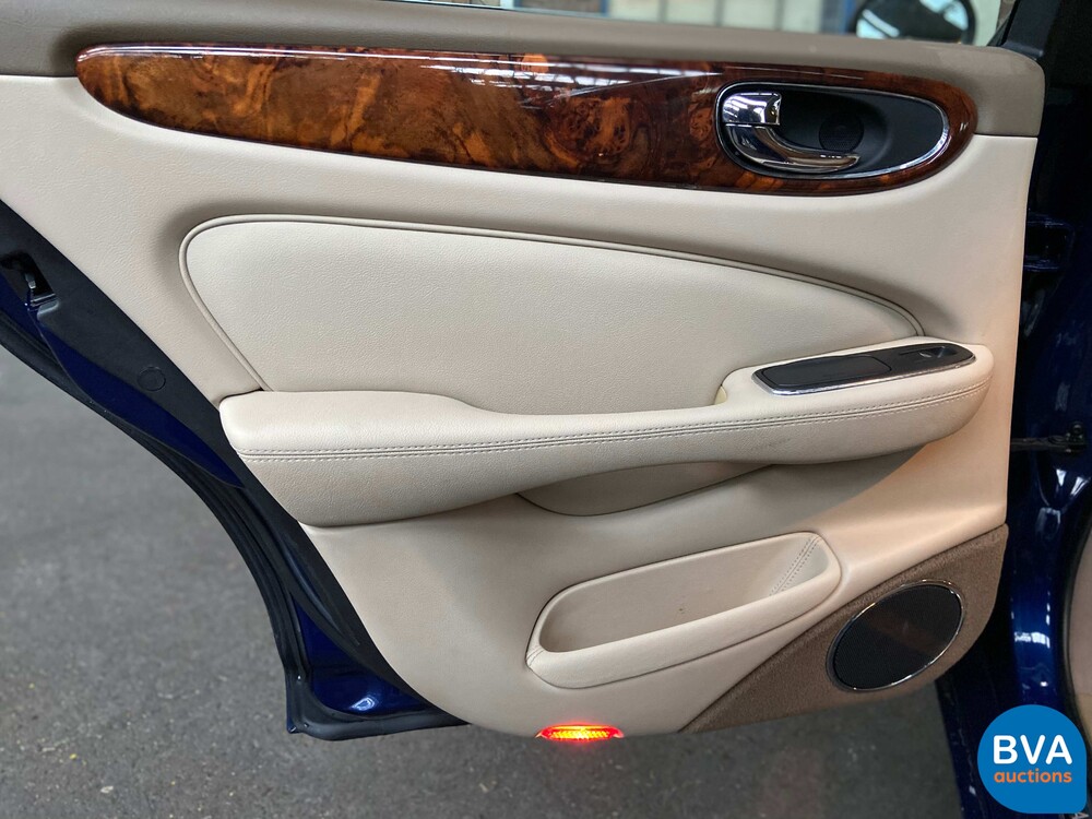 Jaguar XJ 3.0 2003 V6 -Youngtimer- 