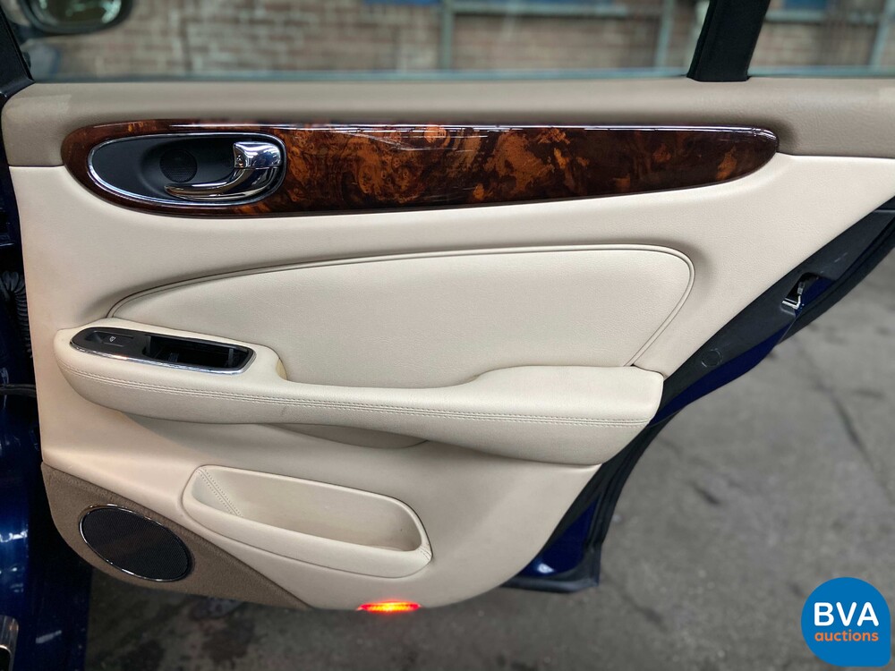 Jaguar XJ 3.0 2003 V6 -Youngtimer- 