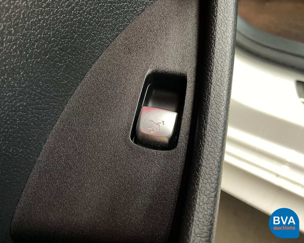 Mercedes-Benz E200 Coupé AMG 2018 E-Klasse NIGHT Edition-GARANTIE.