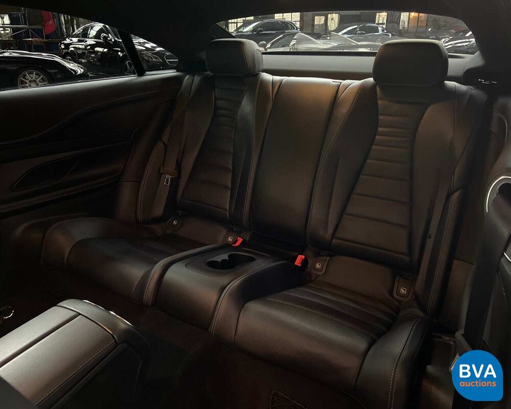 Mercedes-Benz E200 Coupé AMG 2018 E-Klasse NIGHT Edition-GARANTIE.