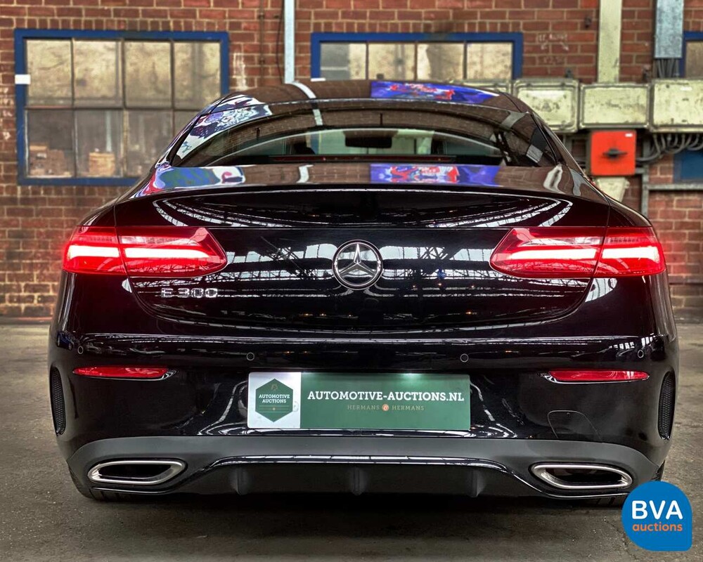 Mercedes-Benz E300 AMG Coupe E-Klasse 2018 245pk Night-Edition -Garantie-
