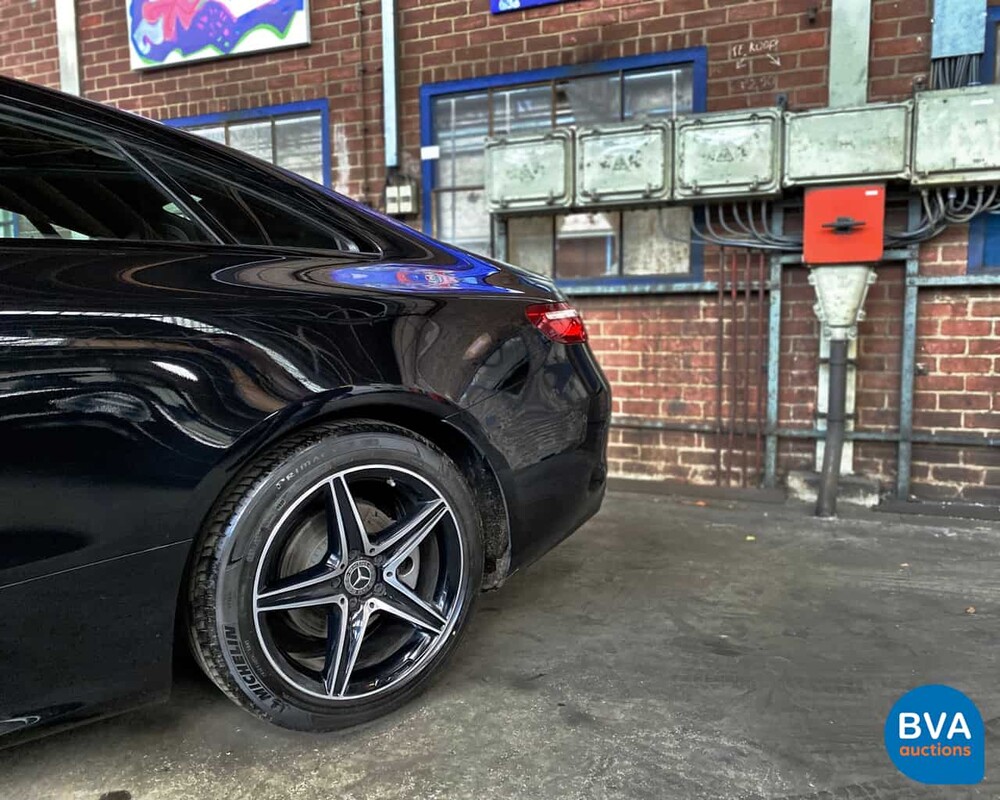 Mercedes-Benz E300 AMG Coupe E-Klasse 2018 245pk Night-Edition -Garantie-