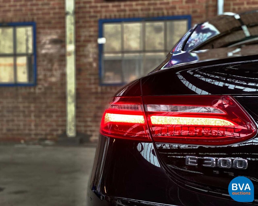 Mercedes-Benz E300 AMG Coupe E-Klasse 2018 245pk Night-Edition -Garantie-