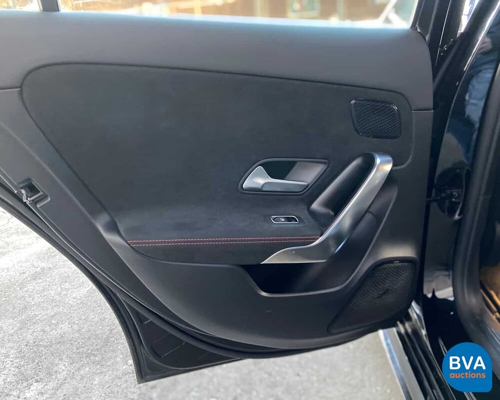 Mercedes-Benz A180d AMG 2019 MY A-Klasse -GARANTIE-