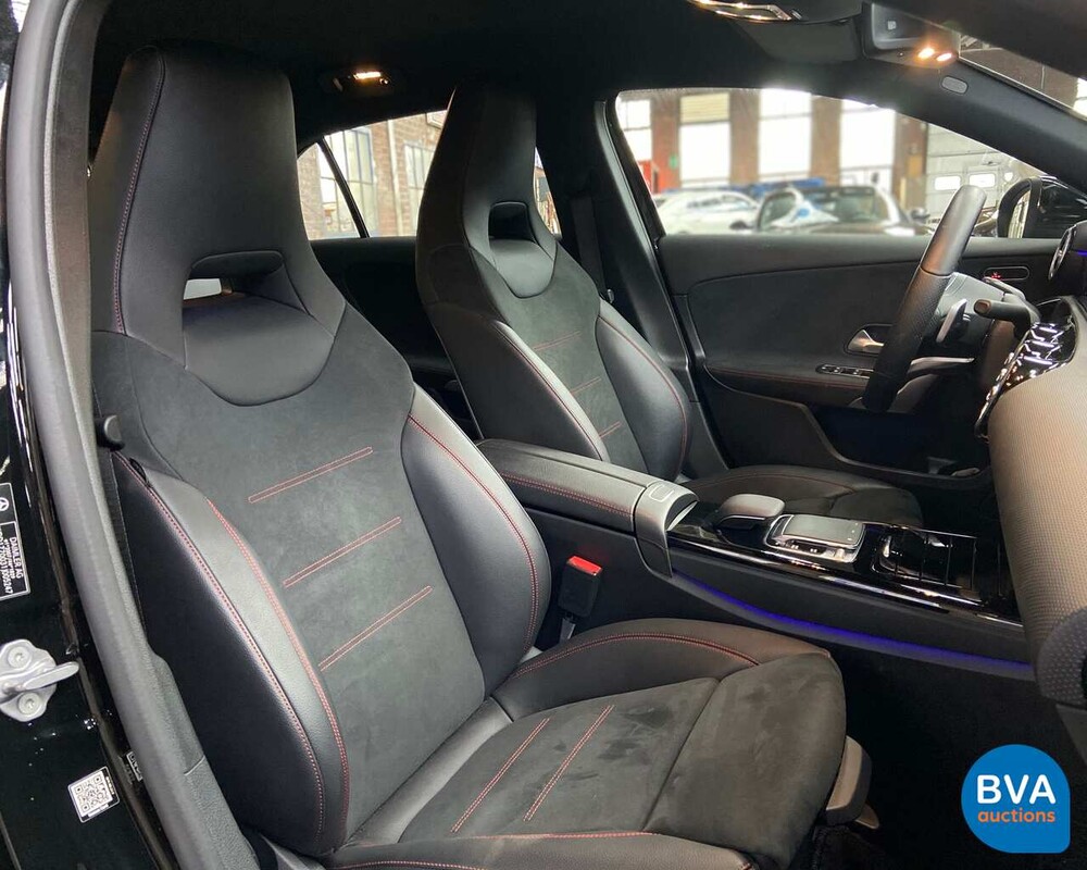 Mercedes-Benz A180d AMG 2019 MY A-Klasse -GARANTIE-