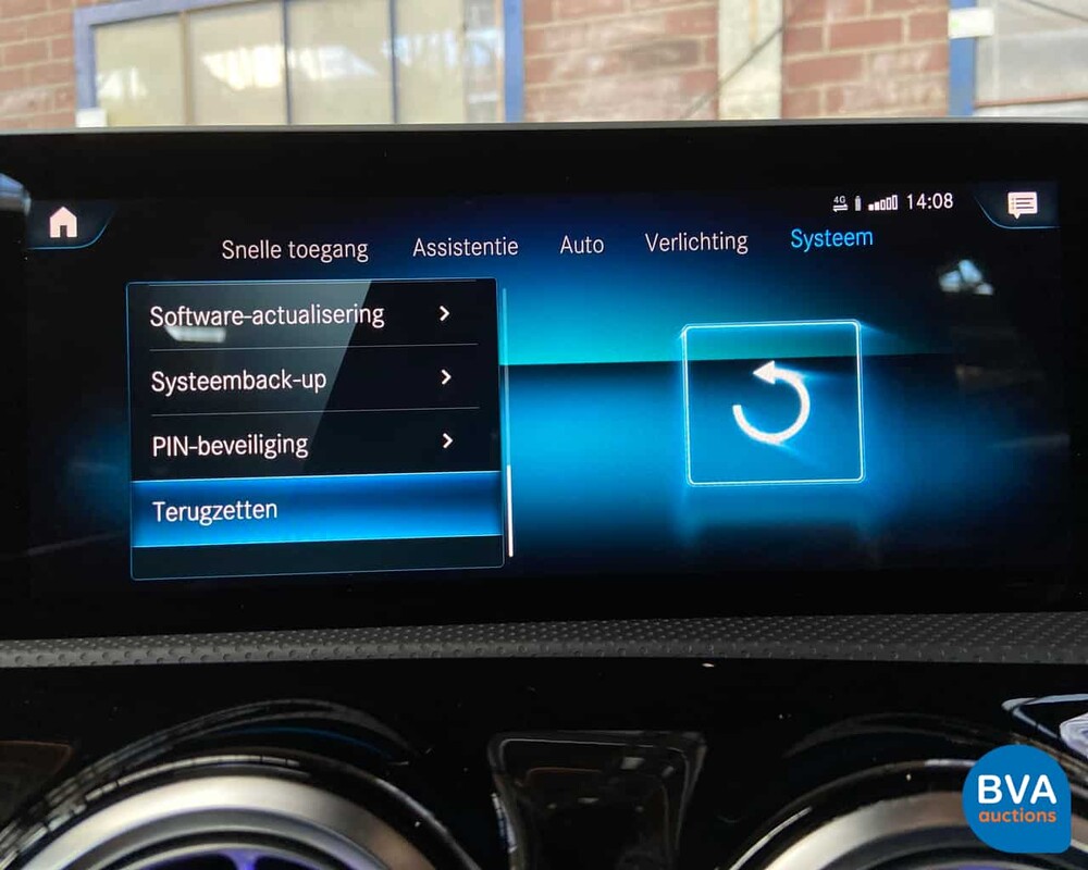 Mercedes-Benz A180d AMG 2019 MY A-Klasse -GARANTIE-