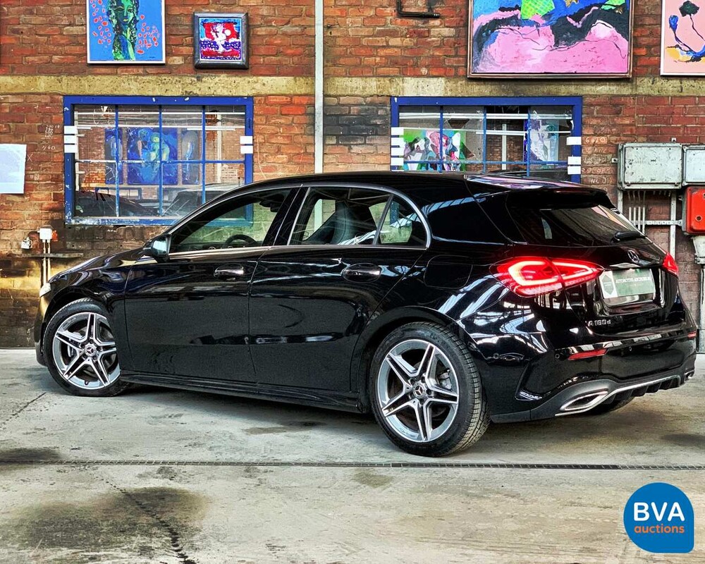 Mercedes-Benz A180d AMG 2019 MY A-Klasse -GARANTIE-