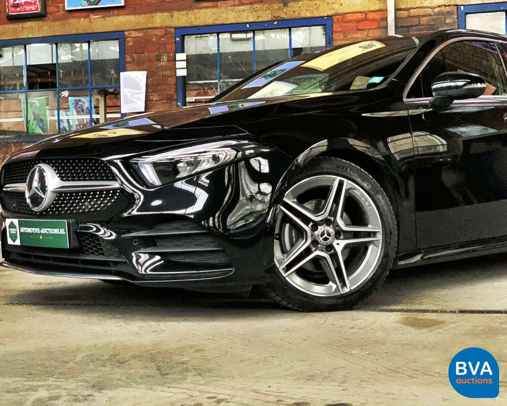Mercedes-Benz A180d AMG 2019 MY A-Klasse -GARANTIE-