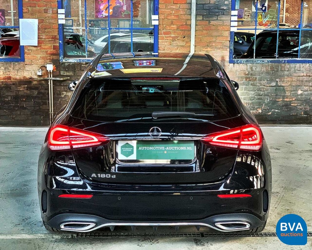 Mercedes-Benz A180d AMG 2019 MY A-Klasse -GARANTIE-