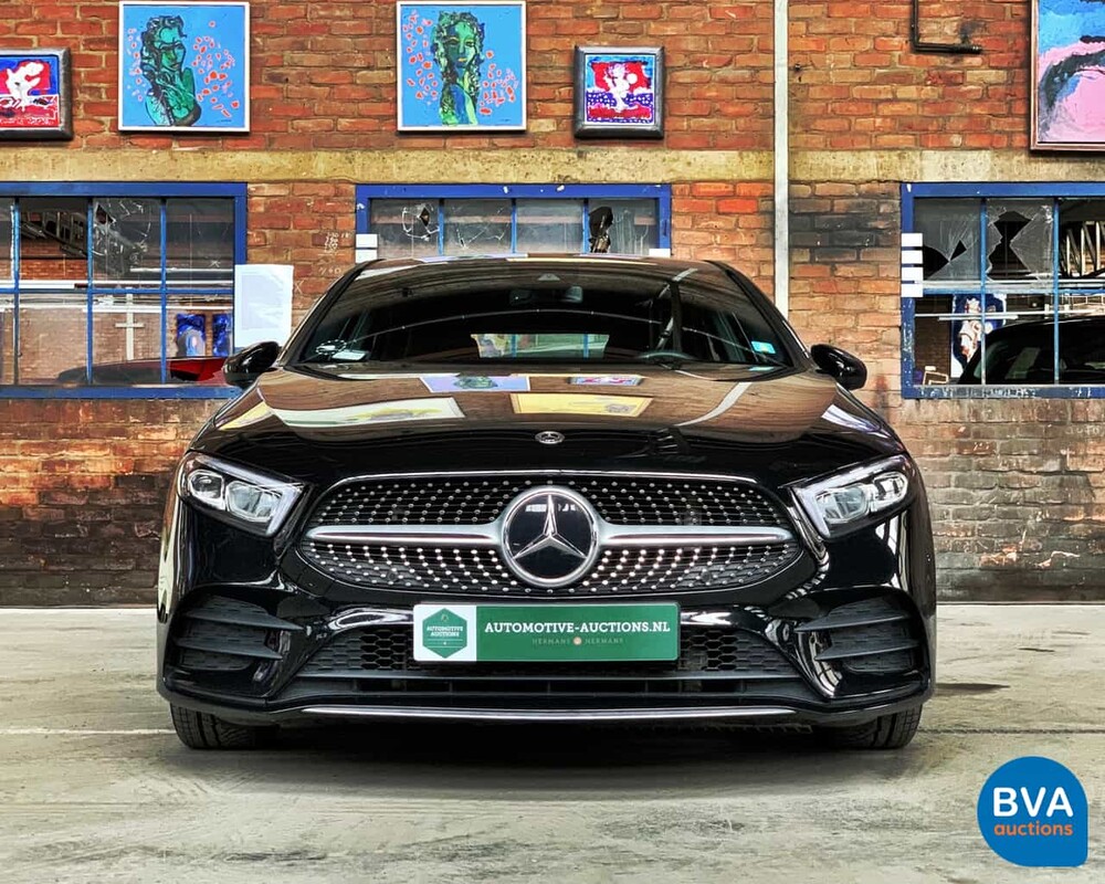 Mercedes-Benz A180d AMG 2019 MY A-Klasse -GARANTIE-