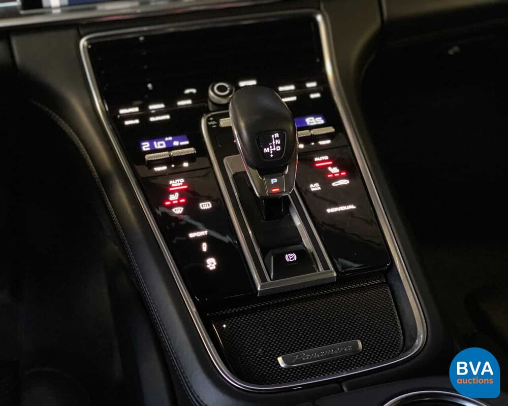 Porsche Panamera 4S 441pk NW-MODEL 2016 Benzine
