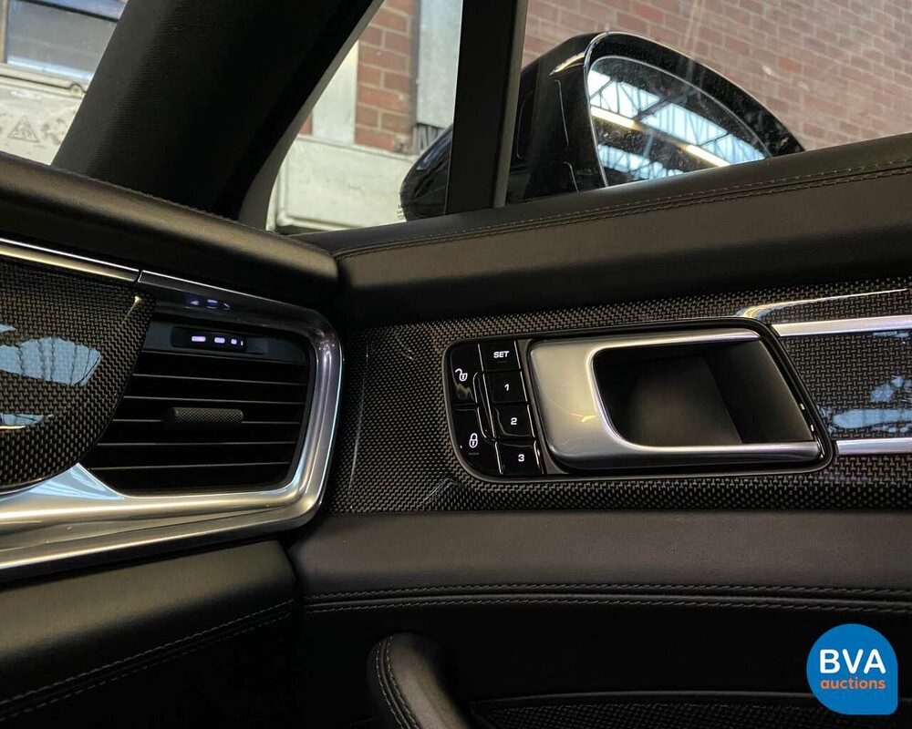 Porsche Panamera 4S 441pk NW-MODEL 2016 Benzine