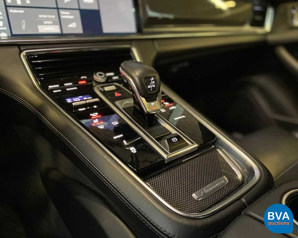 Porsche Panamera 4S 441pk NW-MODEL 2016 Benzine
