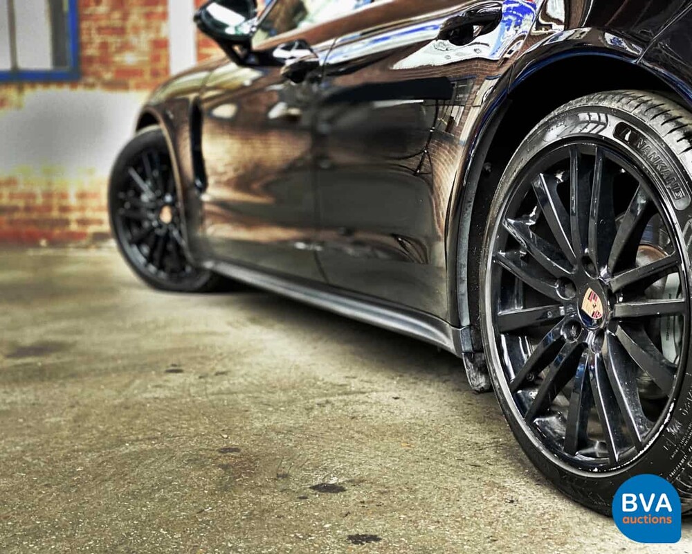 Porsche Panamera 4S 441pk NW-MODEL 2016 Benzine