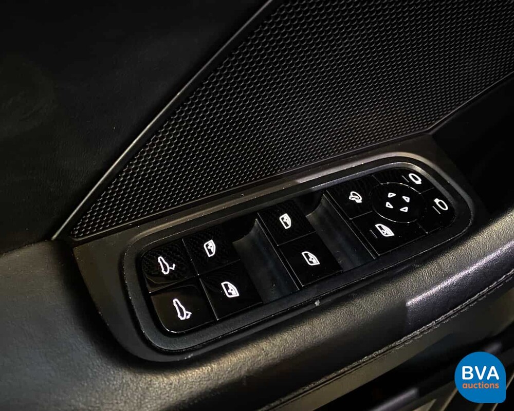 Porsche Panamera 4S 441pk NW-MODEL 2016 Benzine