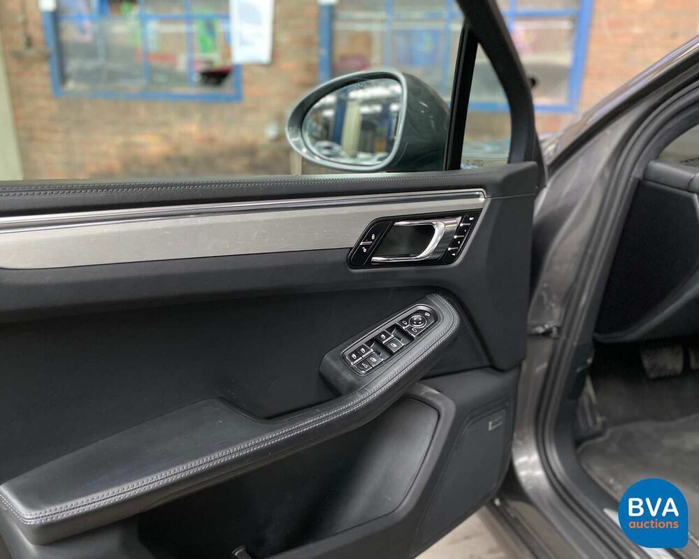 Porsche Macan Turbo 400pk 2015, 5-ZKD-69