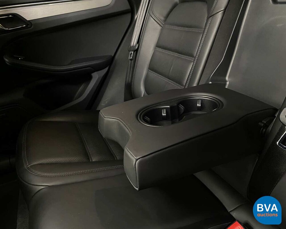 Porsche Macan Turbo 400pk 2015, 5-ZKD-69