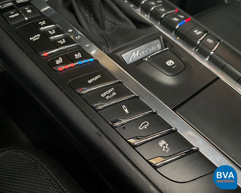 Porsche Macan Turbo 400pk 2015, 5-ZKD-69