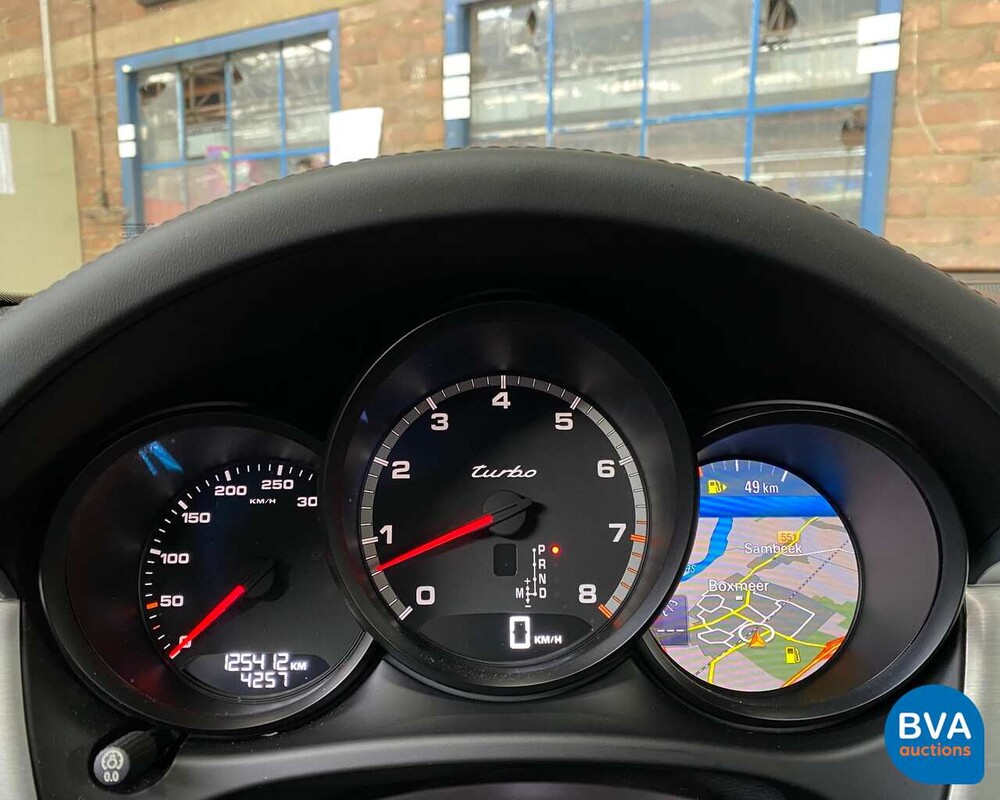 Porsche Macan Turbo 400pk 2015, 5-ZKD-69