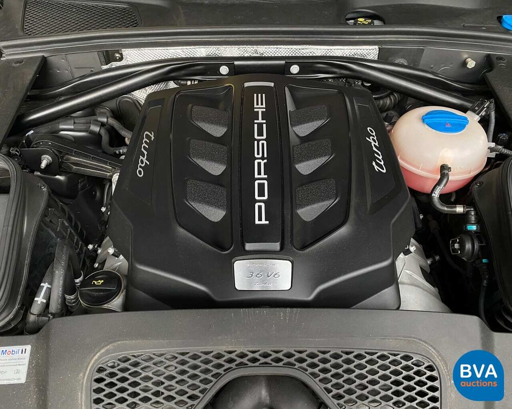 Porsche Macan Turbo 400pk 2015, 5-ZKD-69