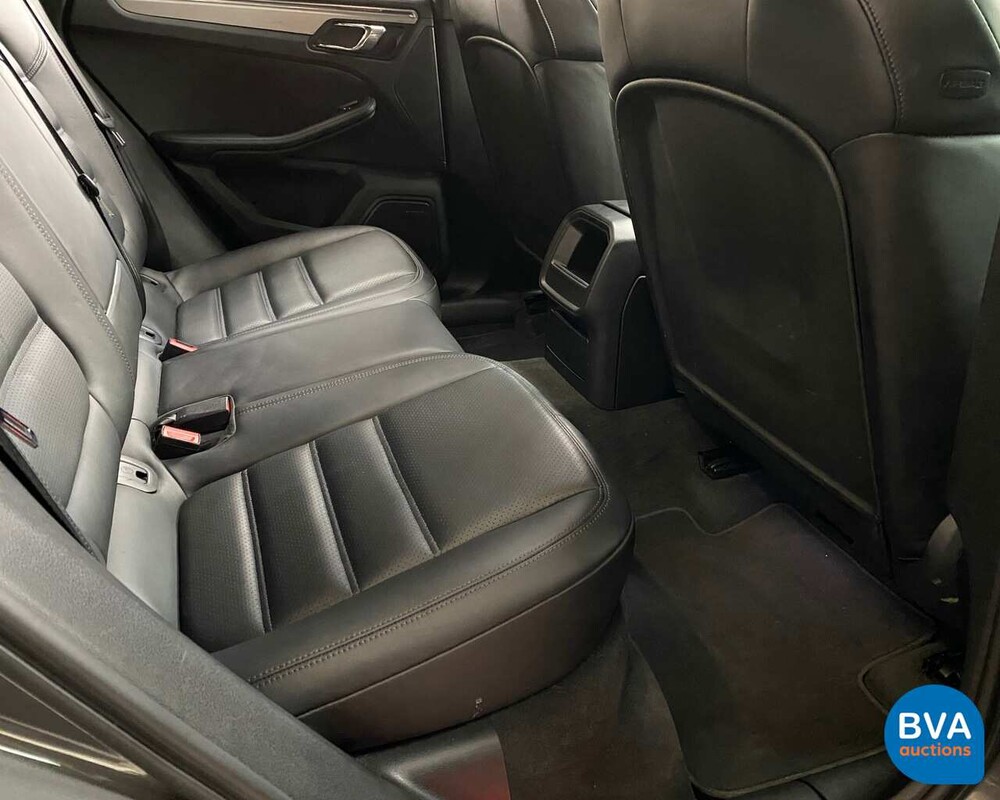 Porsche Macan Turbo 400pk 2015, 5-ZKD-69