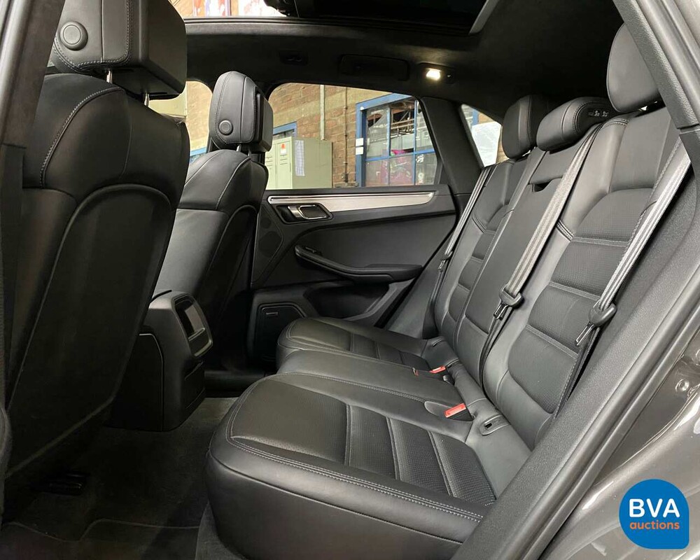 Porsche Macan Turbo 400pk 2015, 5-ZKD-69