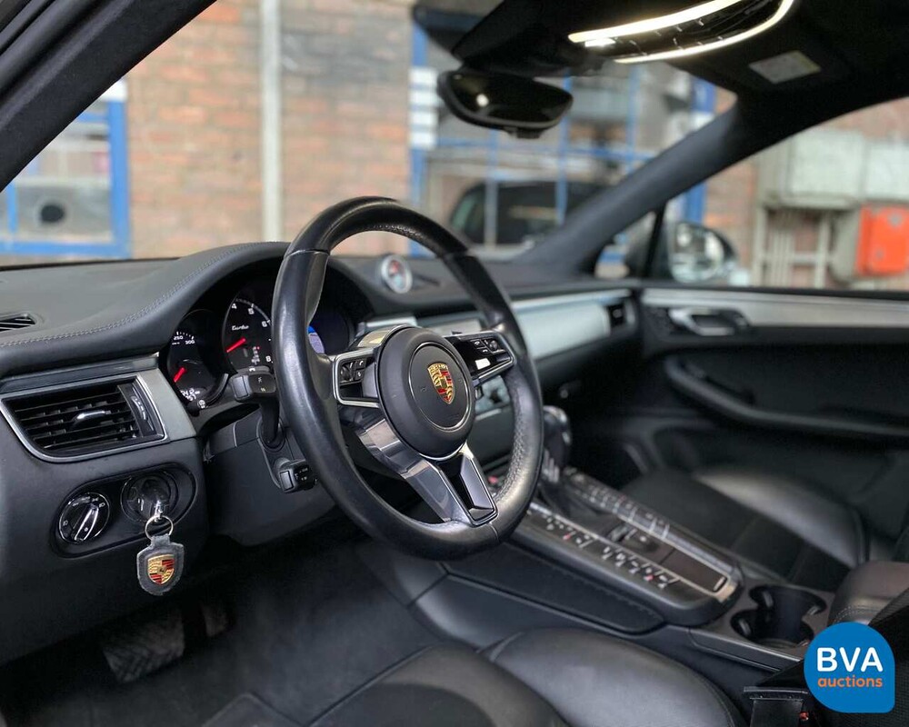 Porsche Macan Turbo 400pk 2015, 5-ZKD-69