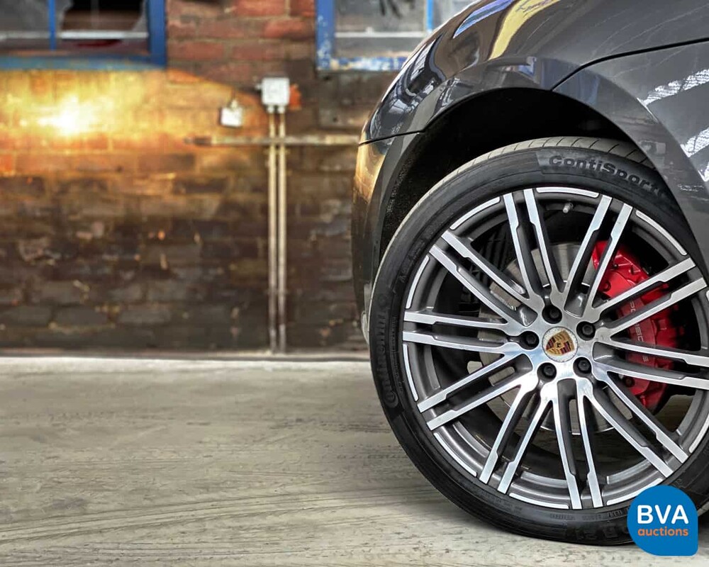 Porsche Macan Turbo 400pk 2015, 5-ZKD-69