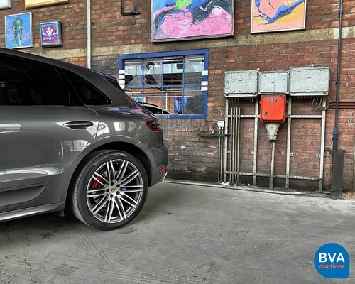 Porsche Macan Turbo 400 PS 2015, 5-ZKD-69.