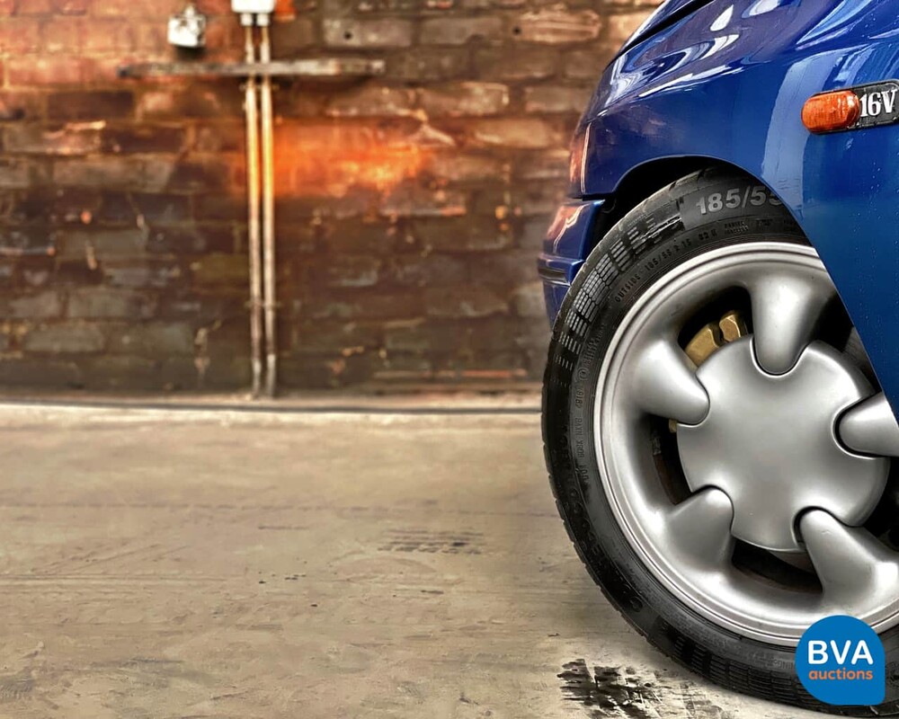 Renault Clio 1.8 16V 135pk 1993, VT-95-PS