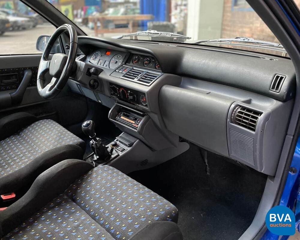 Renault Clio 1.8 16V 135pk 1993, VT-95-PS
