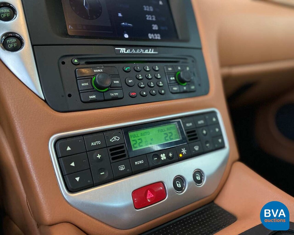 Maserati GranTurismo 4.2 V8 405pk 2008, 49-ZH-FS