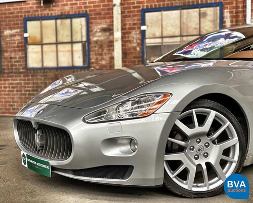 Maserati GranTurismo 4.2 V8 405 PS 2008, 49-ZH-FS.