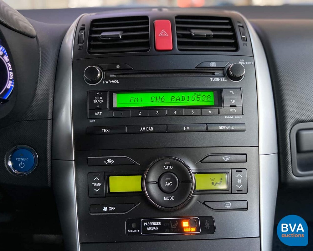 Toyota Auris Vollhybrid 1.8 2010, 83-NDB-1.