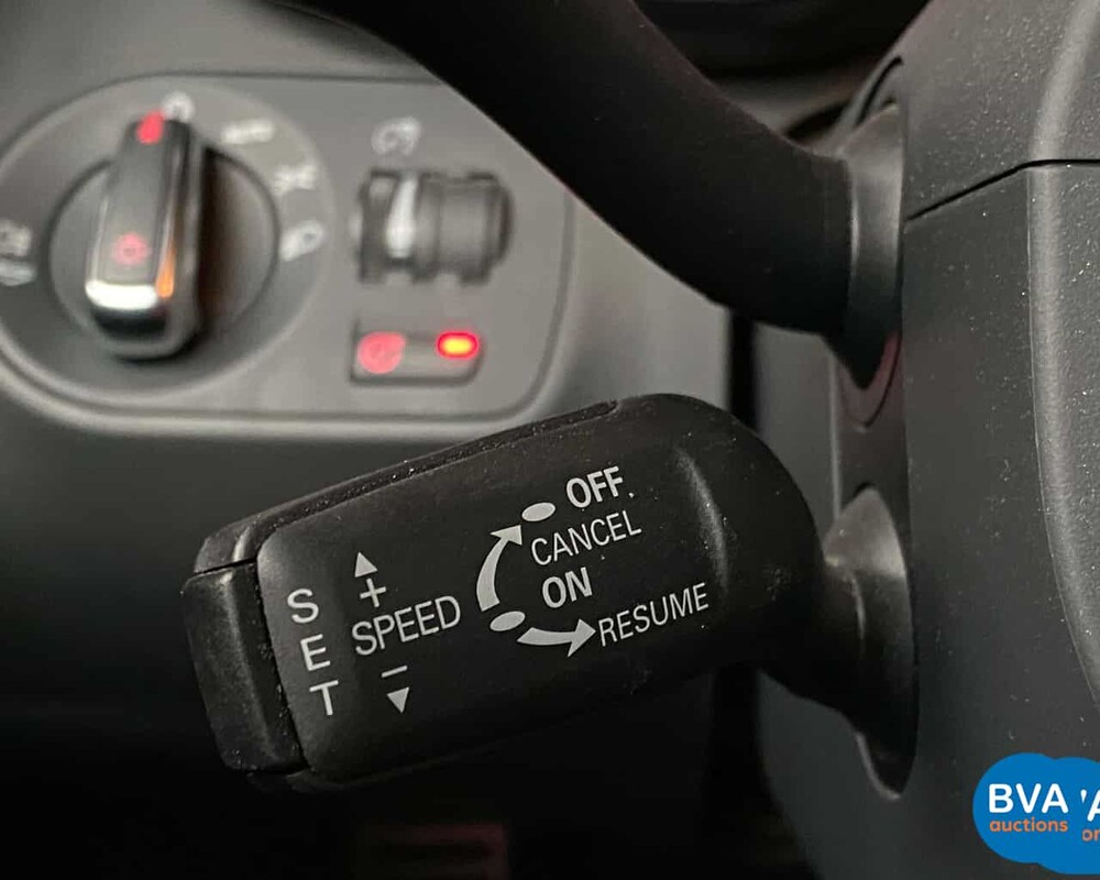 Audi R8 4.2 V8 FSI Quattro 420pk 2007, 01-NZP-2