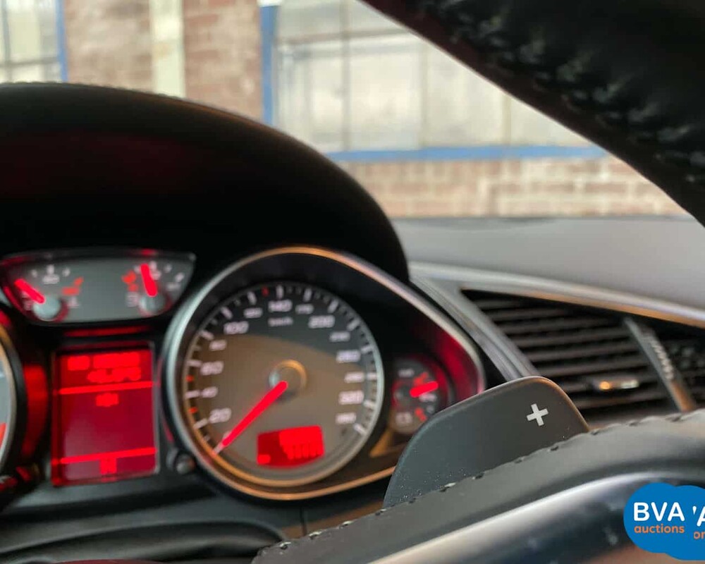 Audi R8 4.2 V8 FSI Quattro 420pk 2007, 01-NZP-2