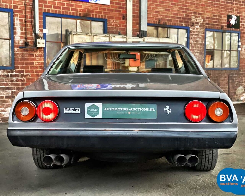 Ferrari 400 GT 2 + 2 Coupé V12 Vergaser 1978, 27-HT-JL.