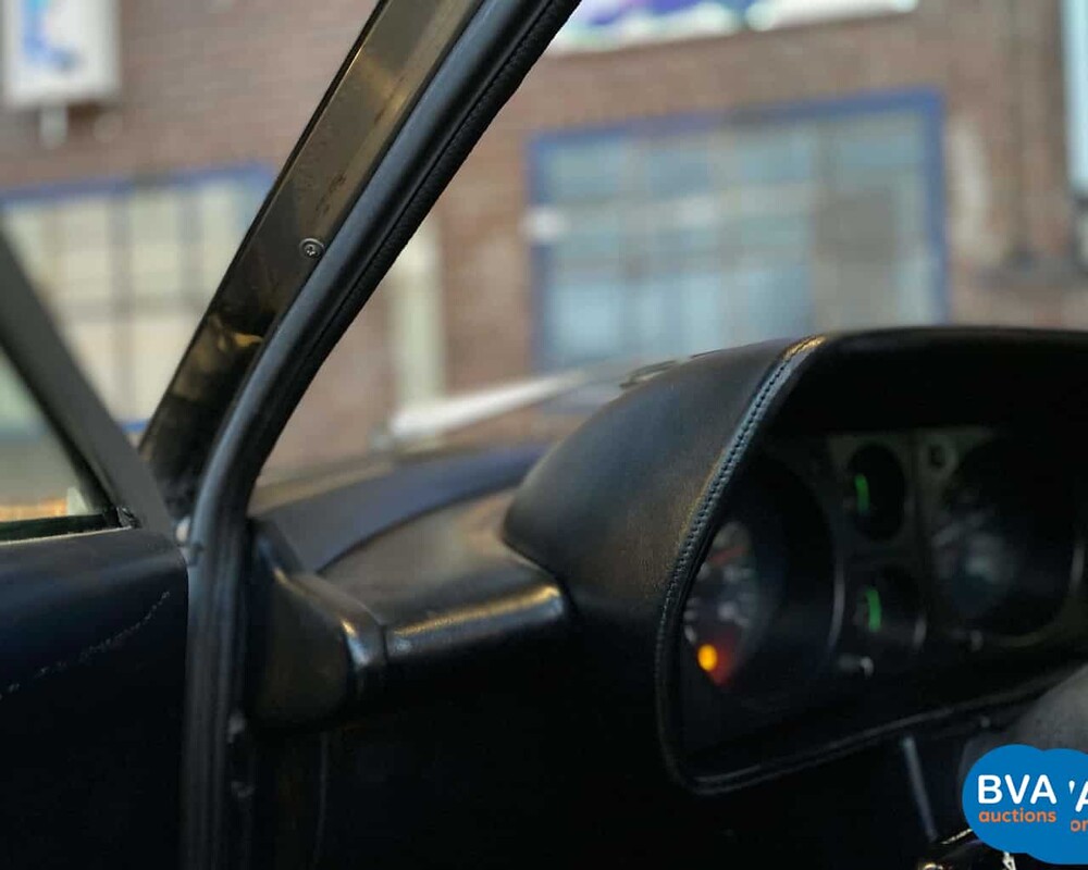 Ferrari 400 GT 2 + 2 Coupé V12 Vergaser 1978, 27-HT-JL.