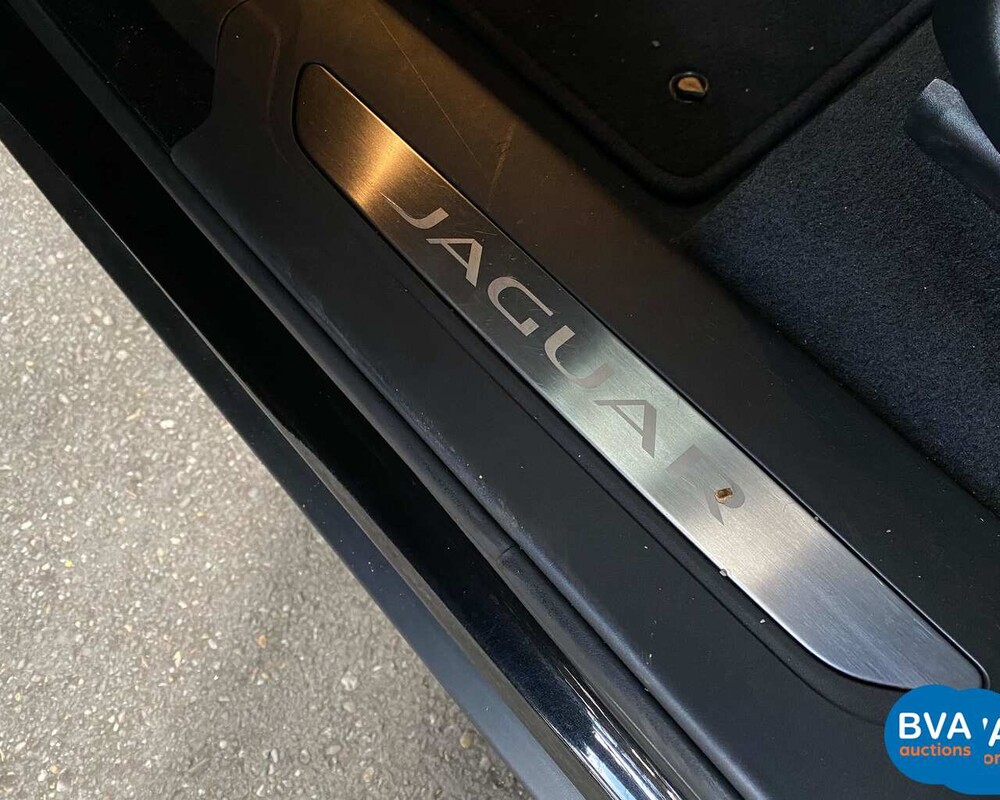 Jaguar F-Pace 20d 180pk AWD 2018 EURO6