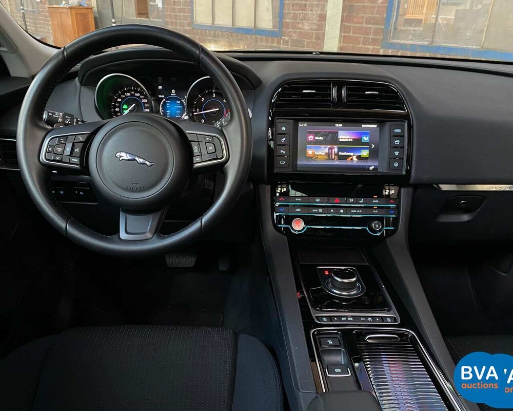 Jaguar F-Pace 20d 180pk AWD 2018 EURO6