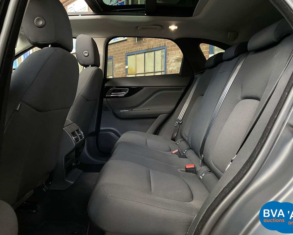 Jaguar F-Pace 20d 180pk AWD 2018 EURO6
