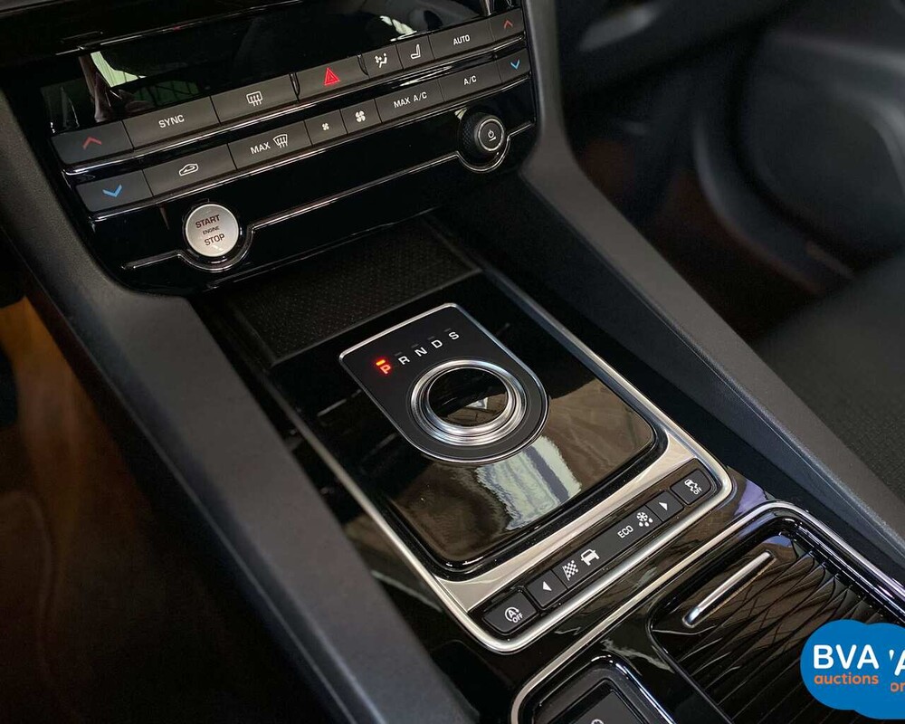 Jaguar F-Pace 20d 180pk AWD 2018 EURO6