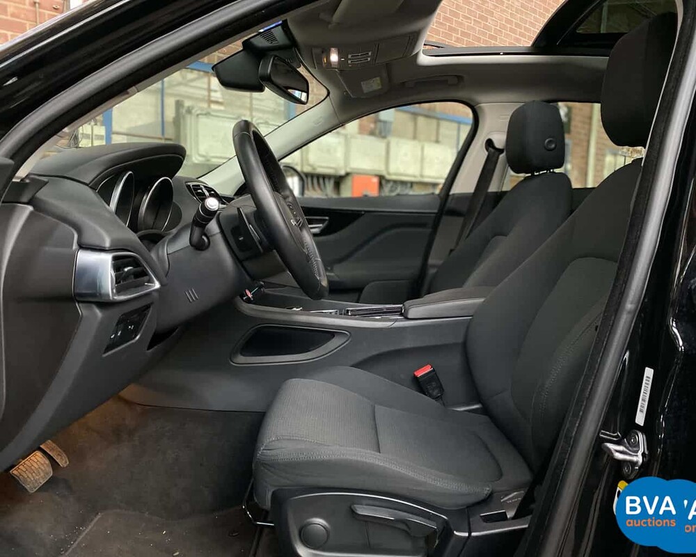 Jaguar F-Pace 20d 180pk AWD 2018 EURO6