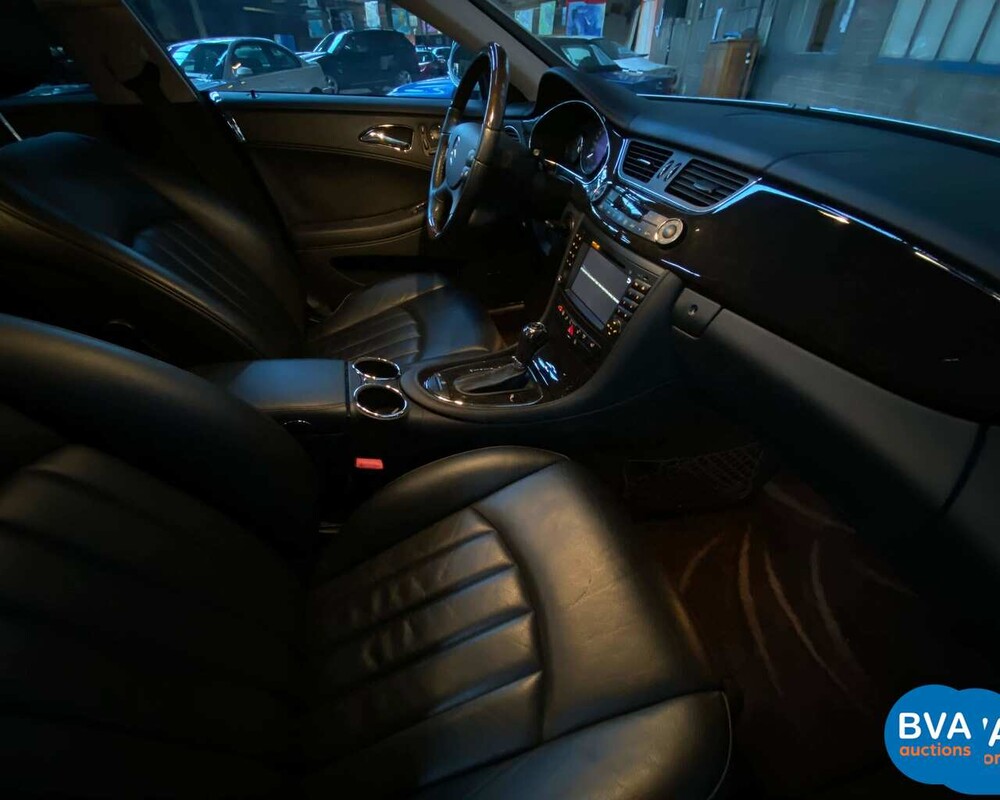Mercedes-Benz CLS500 V8 306pk 2005