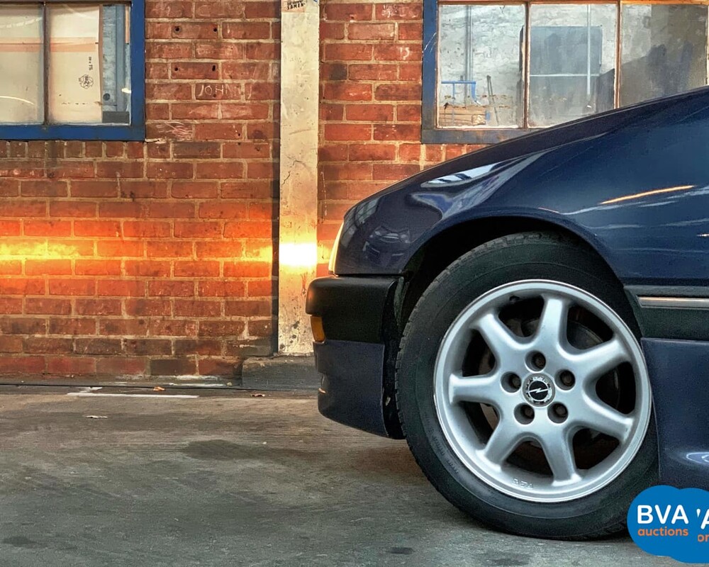 Opel Senator Irmscher 3.6i 197pk -Org.NL- 1988, TN-73-NX