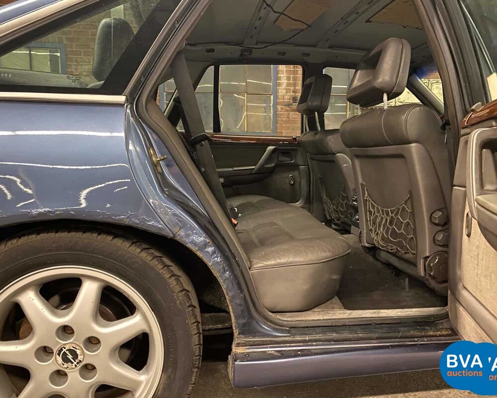 Opel Senator Irmscher 3.6i 197pk -Org.NL- 1988, TN-73-NX