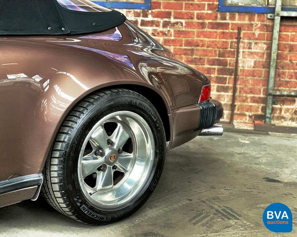 Porsche 911 Carrera 3.2 Cabriolet 1984